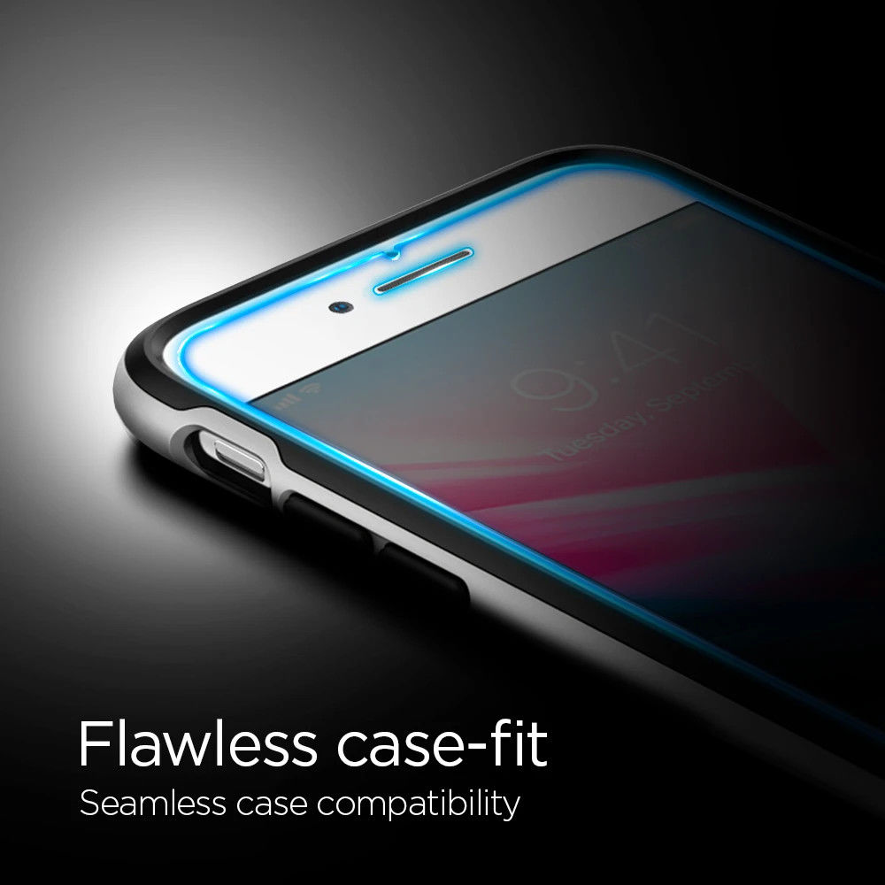 Spigen Ez Fit HD Tempered Glass iPhone 7 / 8 / SE (2-Pack) afbeelding 7
