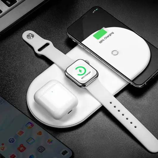 Baseus 3-in-1 18W Draadloze Oplader Smartphone Apple Watch AirPods Wit afbeelding 1