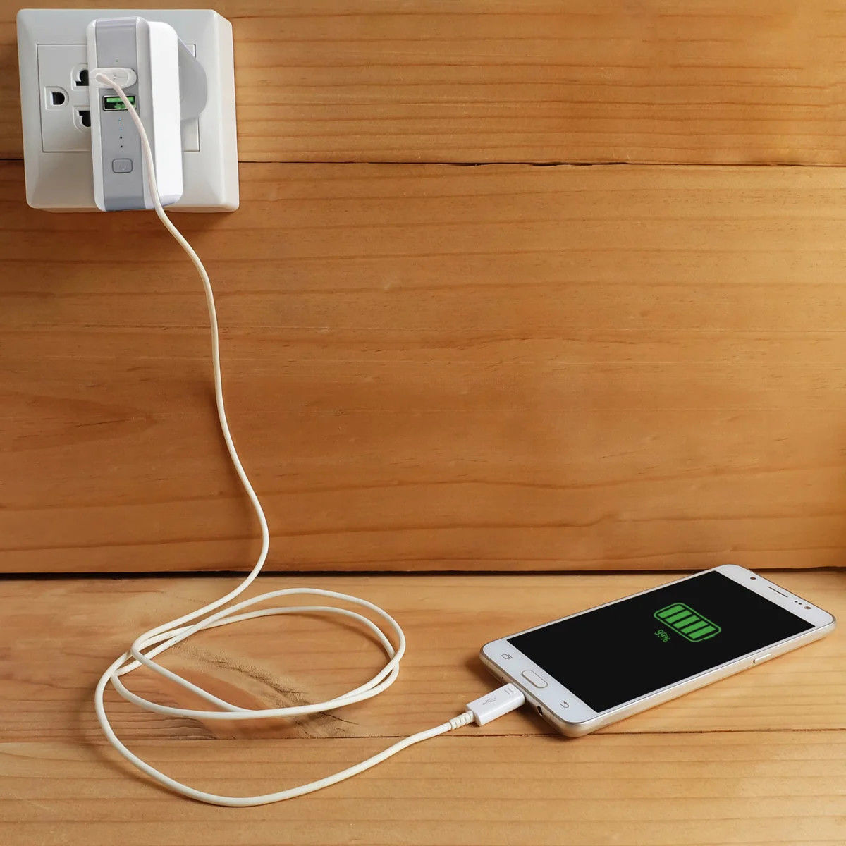 4smarts Powerbank 5.200 mAh met Draadloze Oplader en Reislader Set Wit afbeelding 8